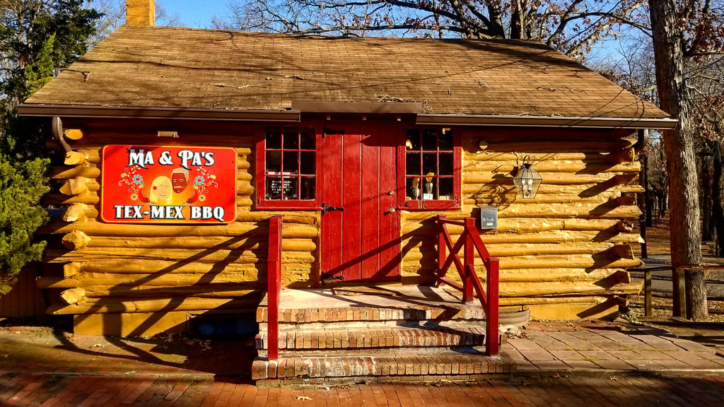 Ma & Pa's Tex-Mex BBQ log cabin exterior on Creek Road, Mount Laurel NJ